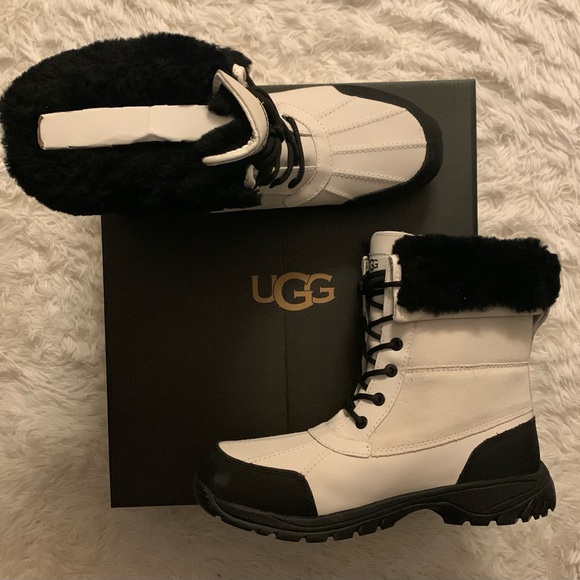 Ugg Butte Boots - Picture 6 of 11